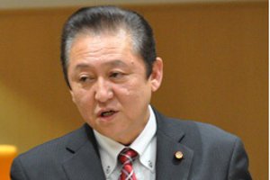 やすざね治議員