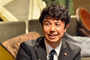 野本翔平議員