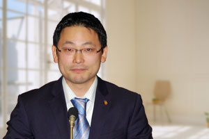 藤井哲也議員