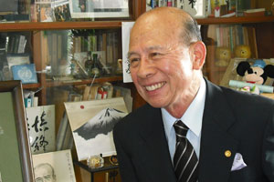 細田常夫議員